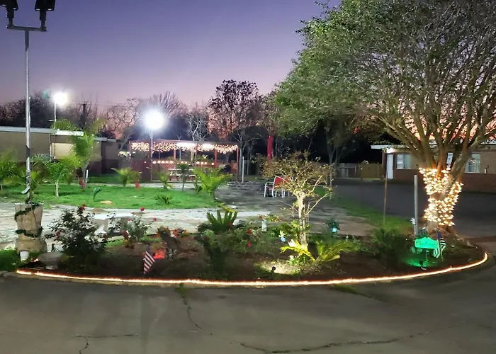 Gulf Crest Motel